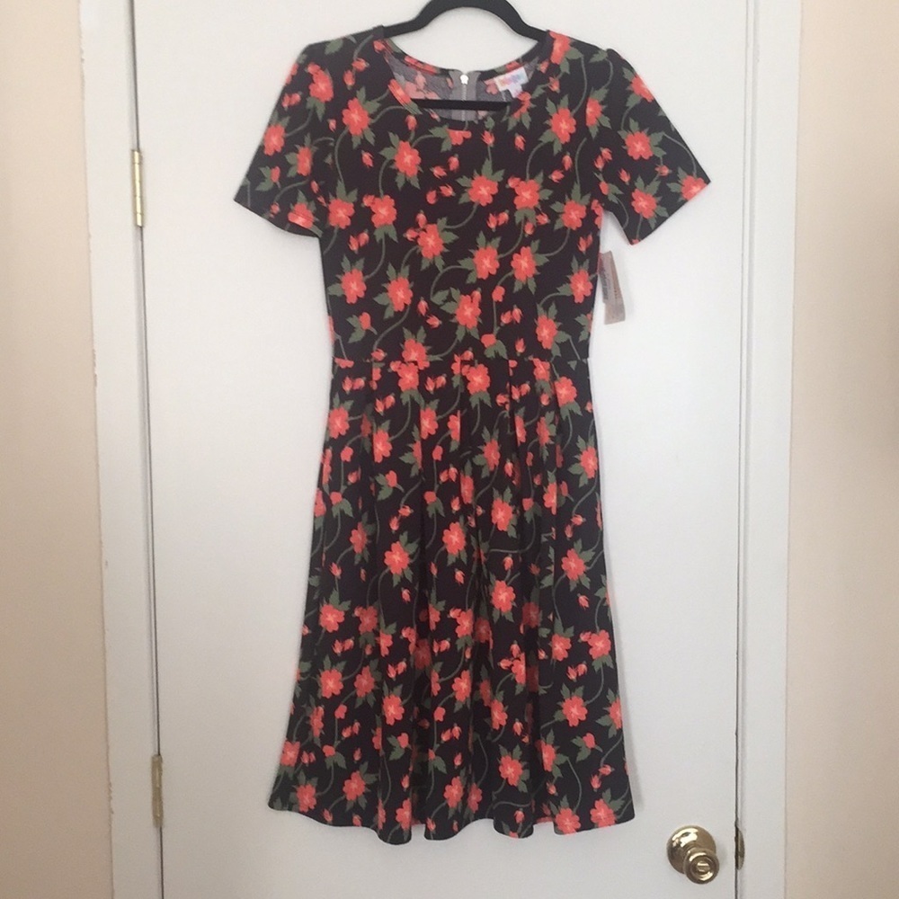 S‎ LuLaRoe Amelia Dress G04 1121